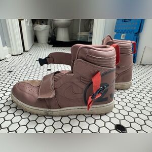 Jordan 1 moto smoky mauve size 14 Nike